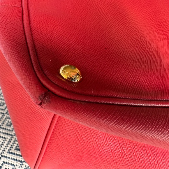 Prada Galleria Saffiano Tote - Picture 12 of 17